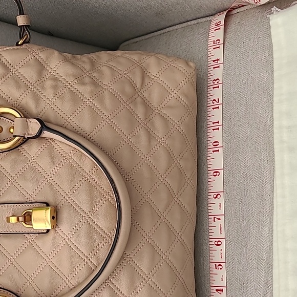 Marc Jacobs Quilted Bag - Picture 3 of 16